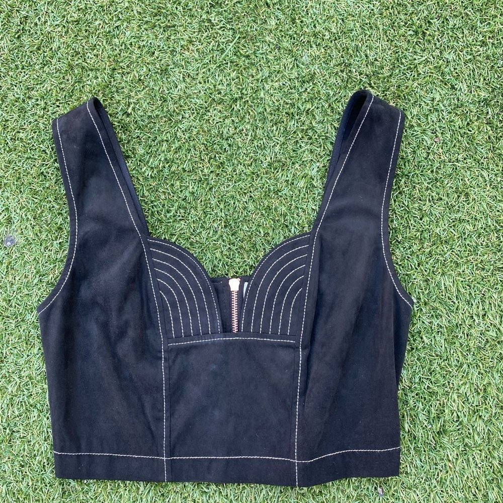 Elliat Crop top in faux suede